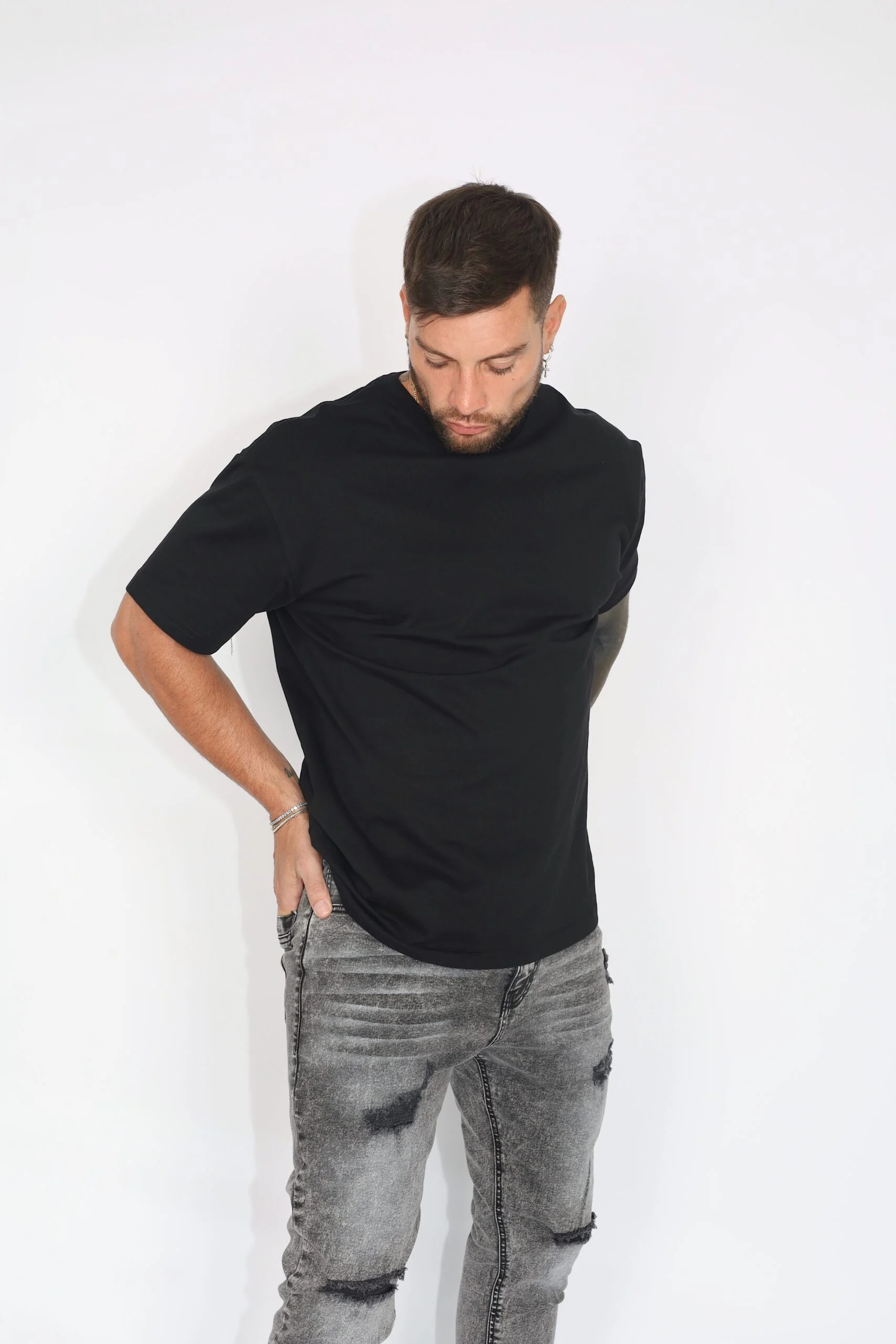 Jeans Hombre Gris Gravillado Destroyed - Vista 5