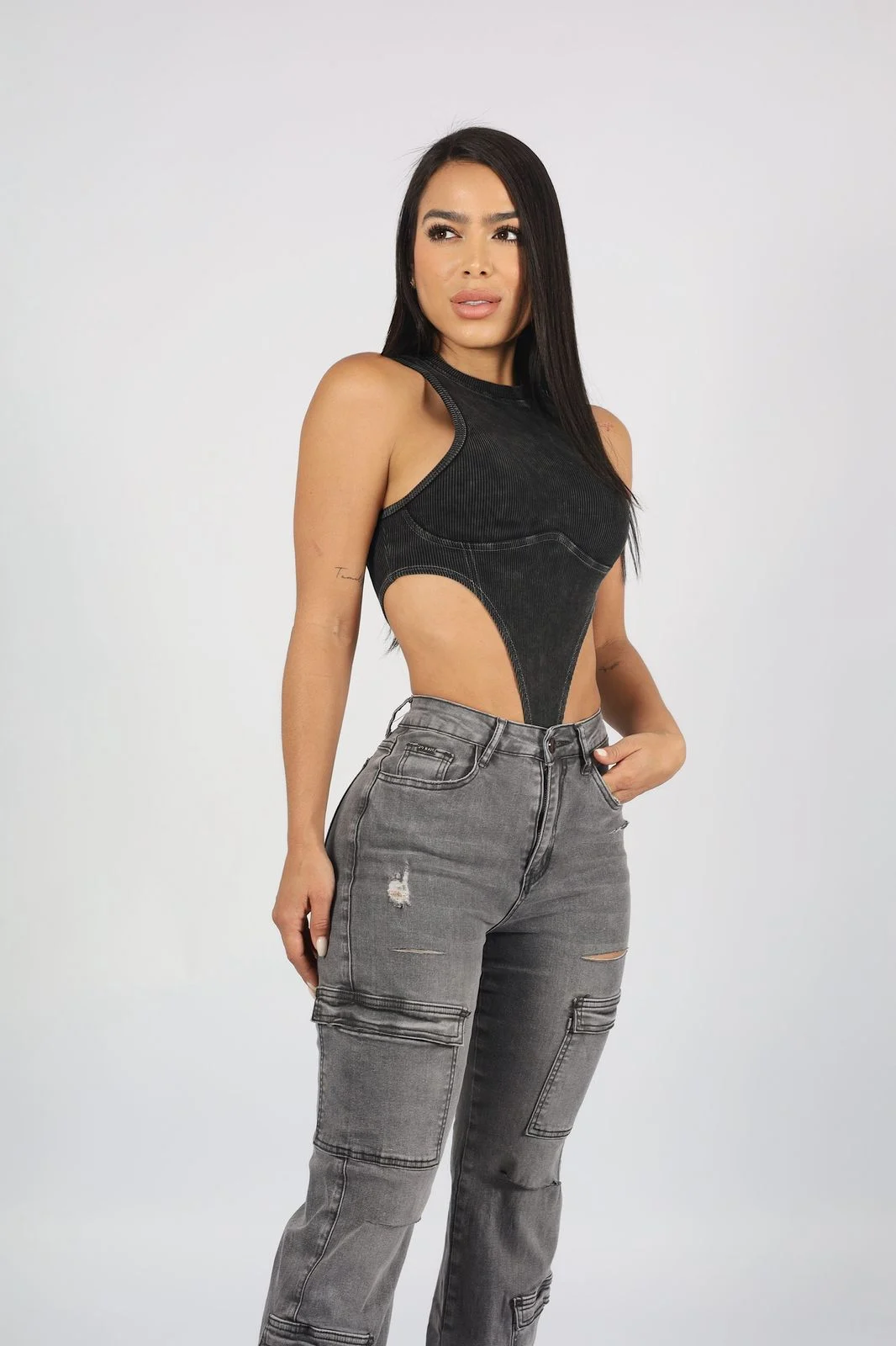 Jeans Cargo Paris Mujer Gris Destroyed - Vista 2