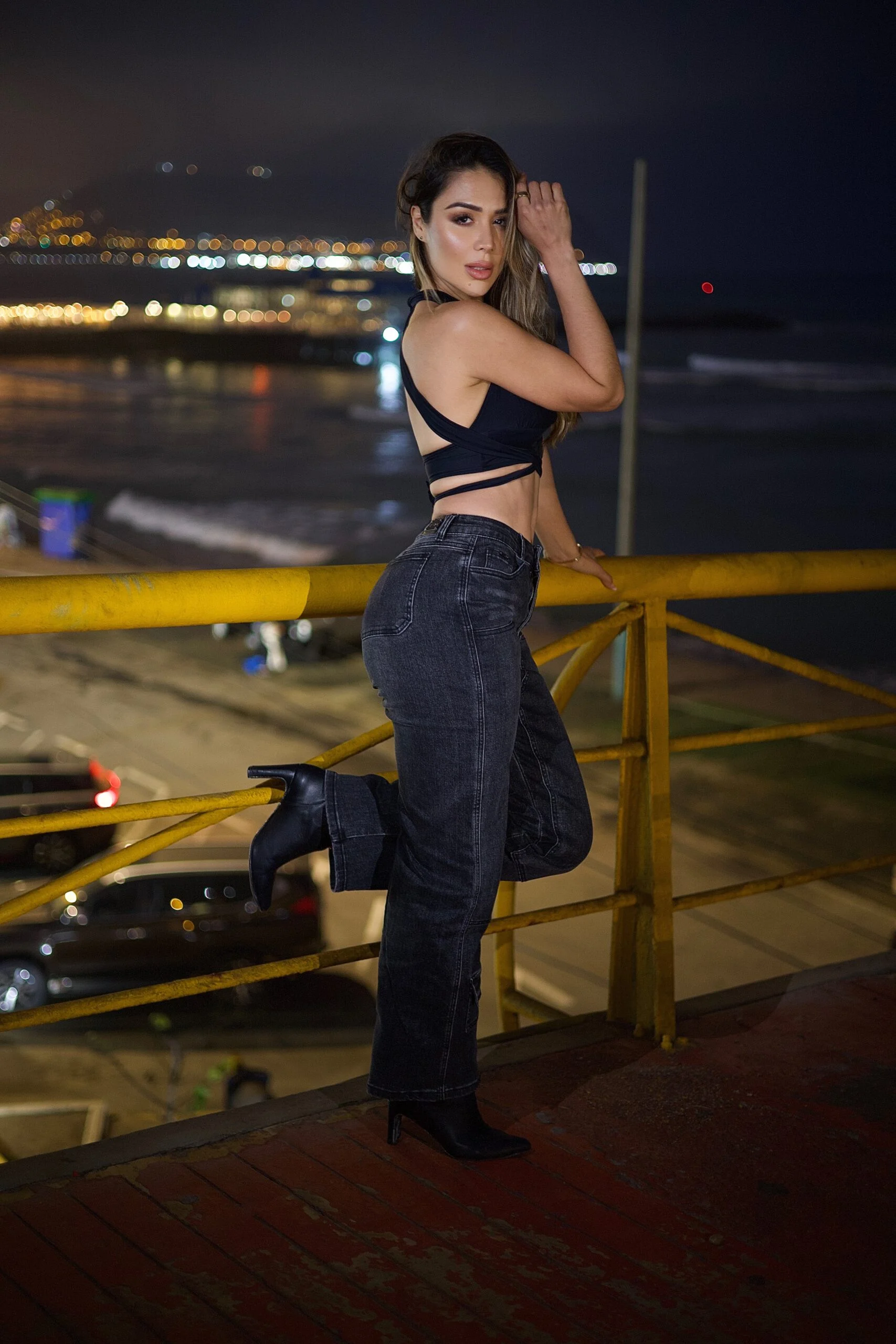Jeans Wide Leg Verona Mujer Black Desgastado - Vista 2