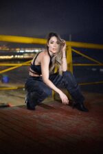 Wide Leg Verona Black desgastado - Imagen 3