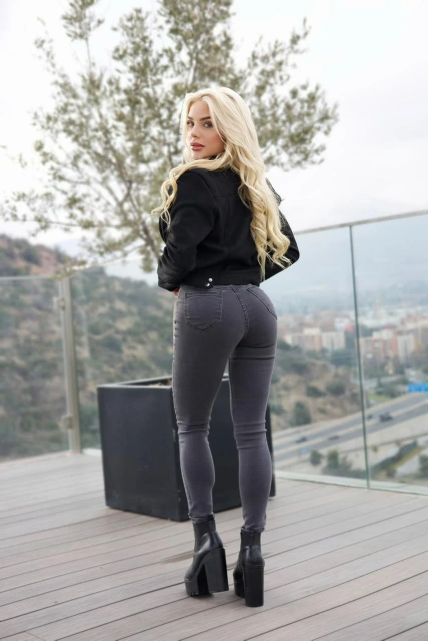 Jeans Classic Mujer Gris Oscuro - Vista 3