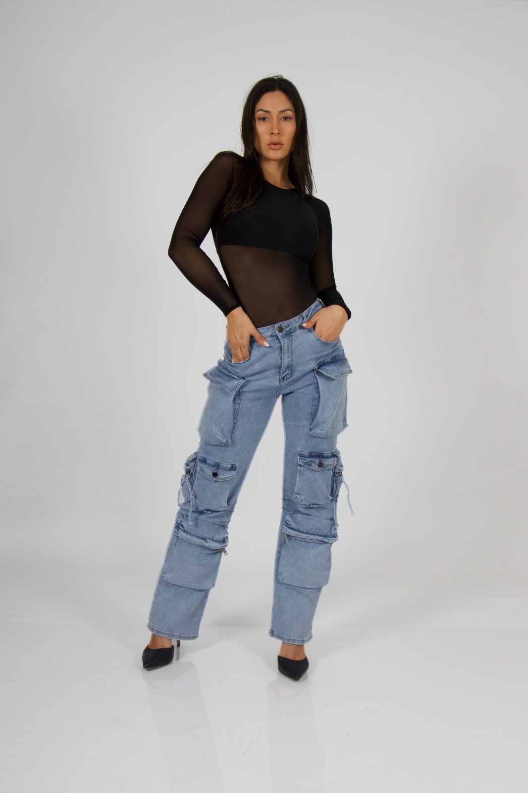 WhatsApp Image 2026-07-29 at 5.07.15 PM Jeans Cargo Multipocket Luxury Celeste - Imagen 1