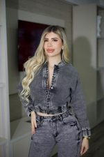 Jeans Wide Leg Fit Gris - Imagen 4